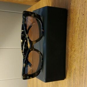 Kendall+Kylie Sunglasses